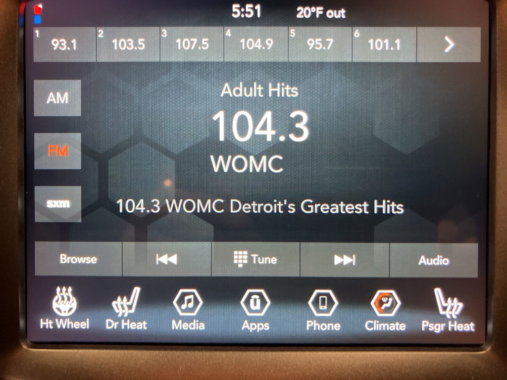 Thumbnail: 2020 Jeep Cherokee - 11