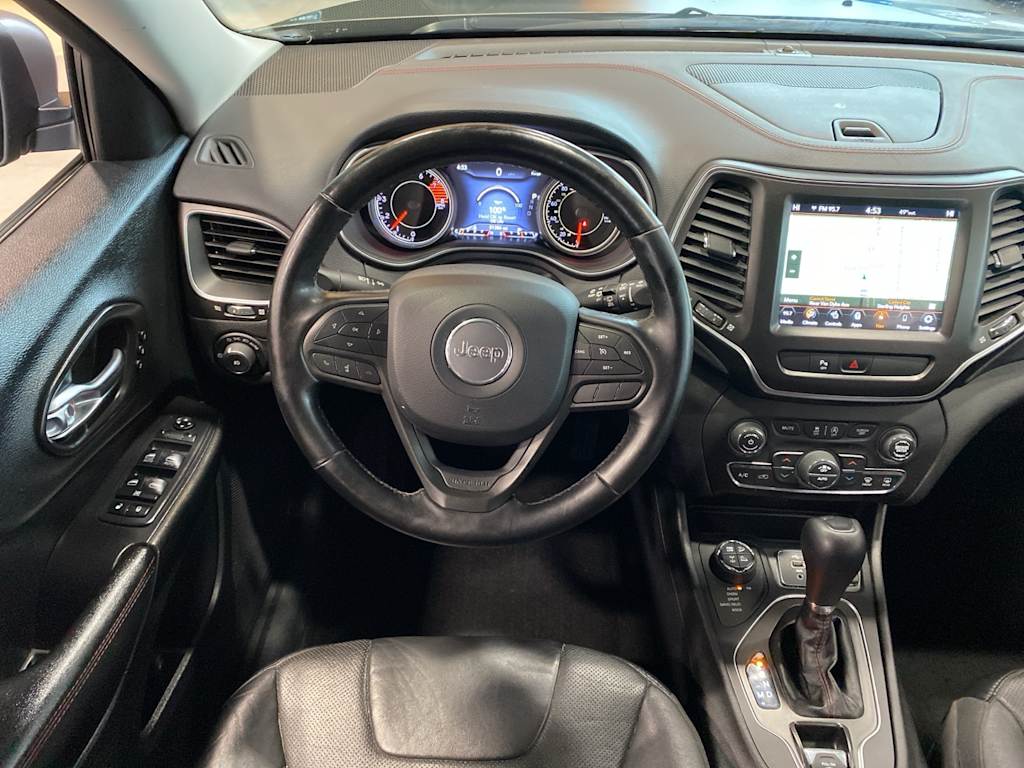 Thumbnail: 2020 Jeep Cherokee - 11