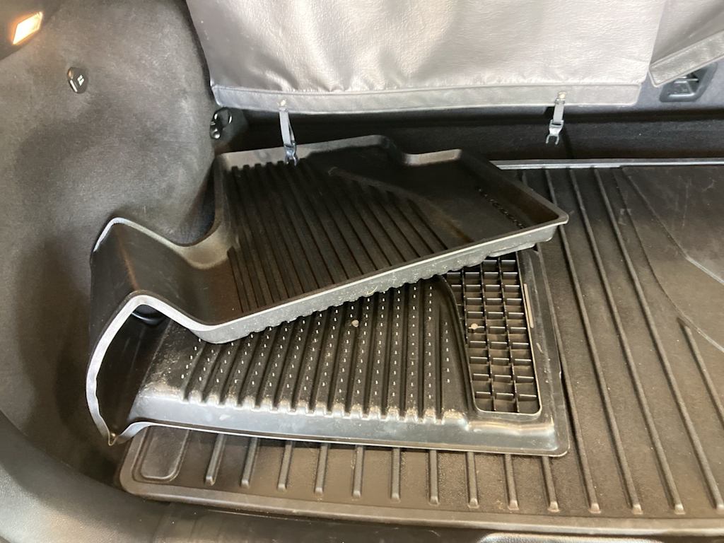 Thumbnail: 2021 Jeep Cherokee - 31