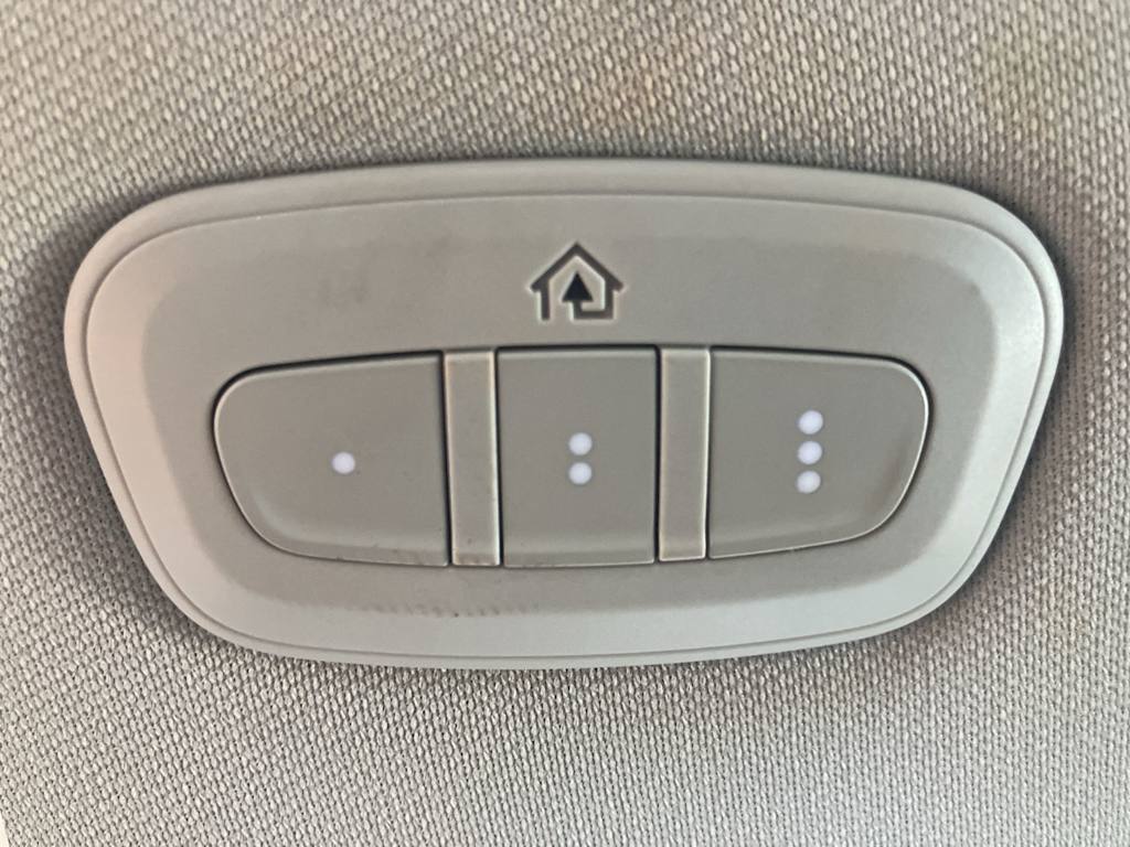 Thumbnail: 2021 Jeep Cherokee - 27