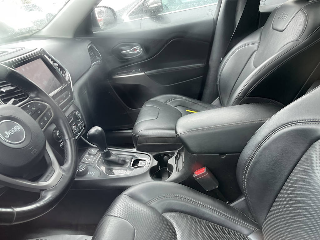 Thumbnail: 2021 Jeep Cherokee - 26