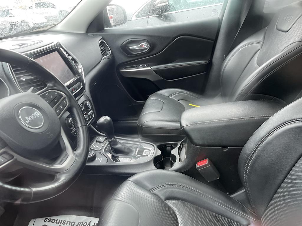 Thumbnail: 2021 Jeep Cherokee - 27