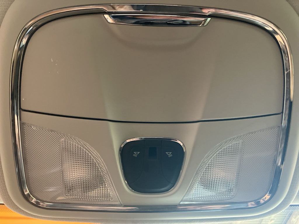 Thumbnail: 2019 Jeep Cherokee - 26