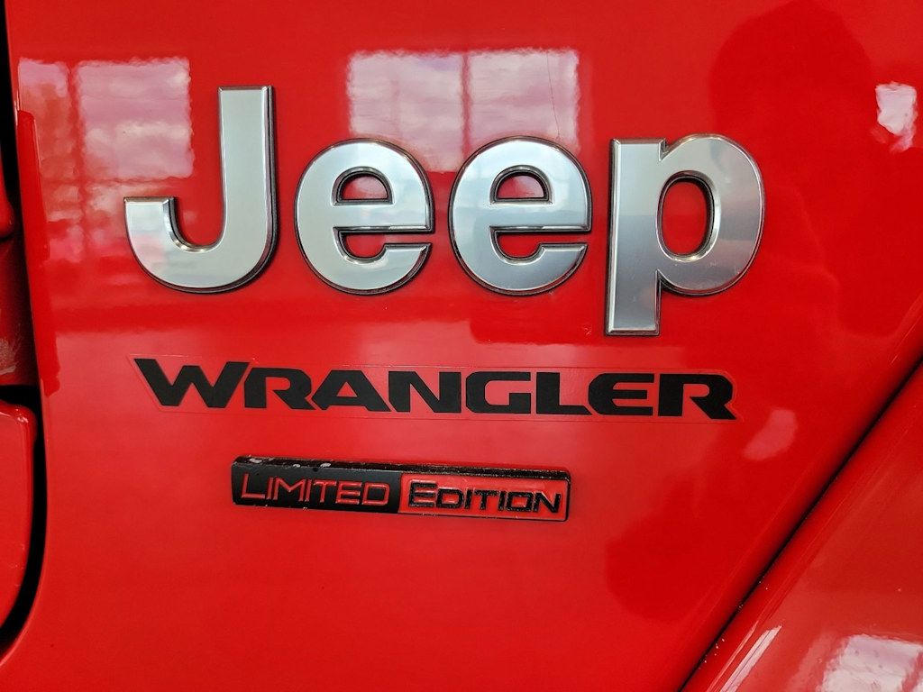 Thumbnail: 2024 Jeep Wrangler - 18