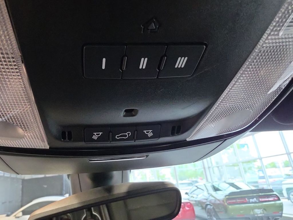 Thumbnail: 2025 Dodge Durango - 24