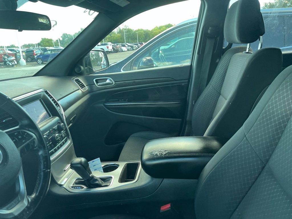 Thumbnail: 2018 Jeep Grand Cherokee - 8
