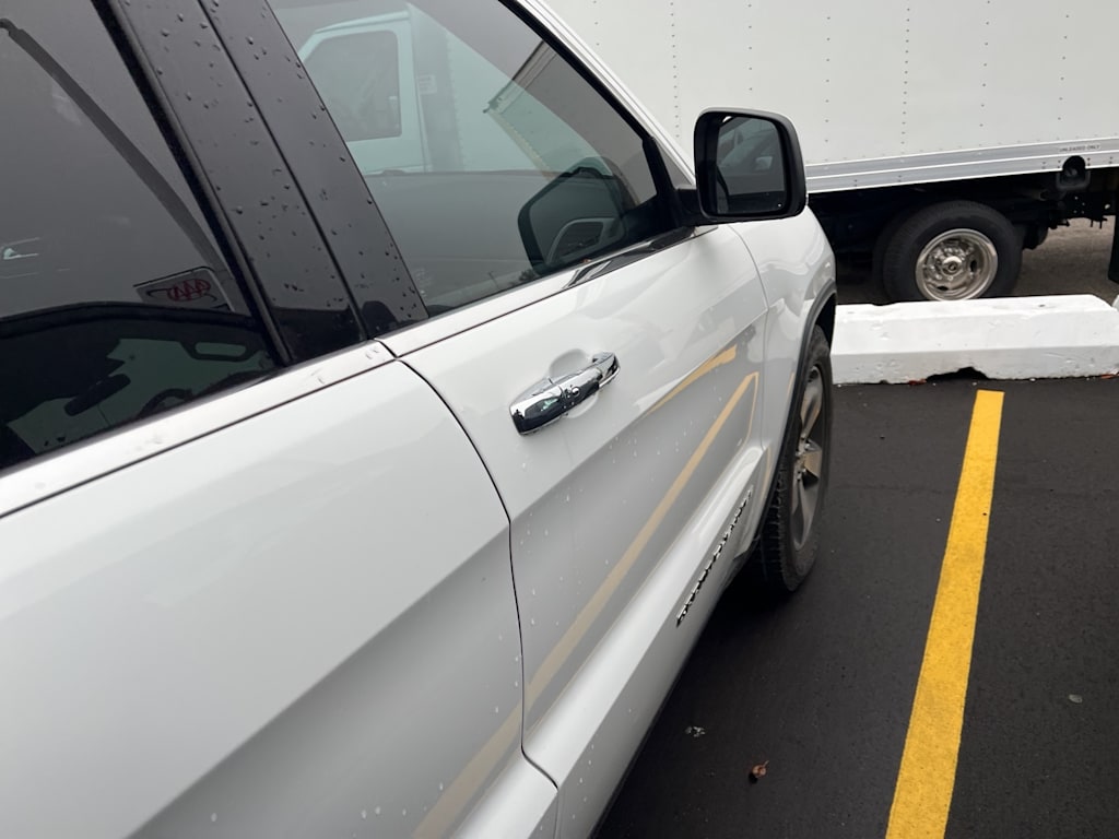 Thumbnail: 2016 Jeep Grand Cherokee - 21