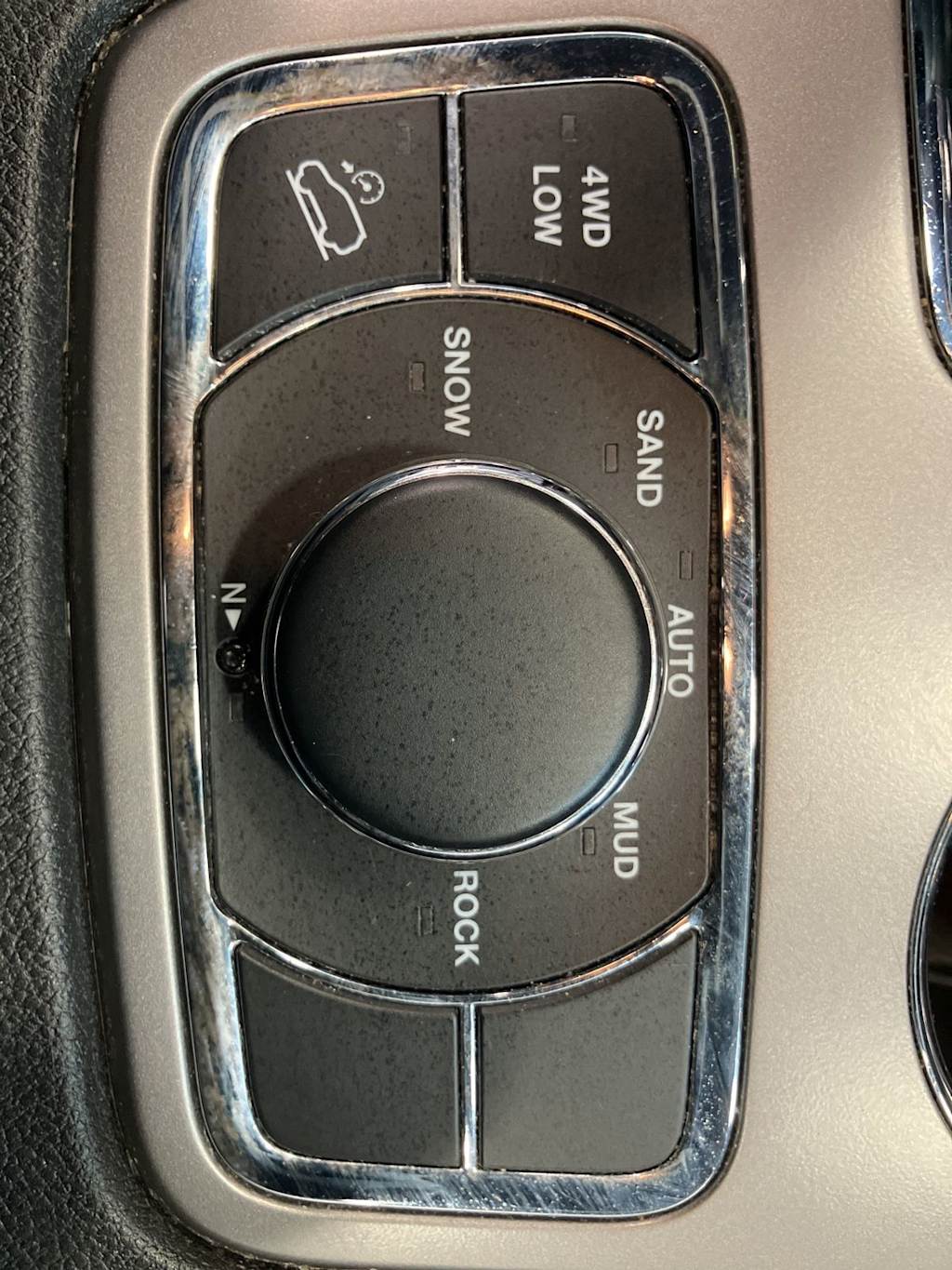 Thumbnail: 2019 Jeep Grand Cherokee - 23