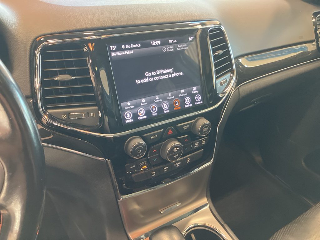 Thumbnail: 2020 Jeep Grand Cherokee - 11