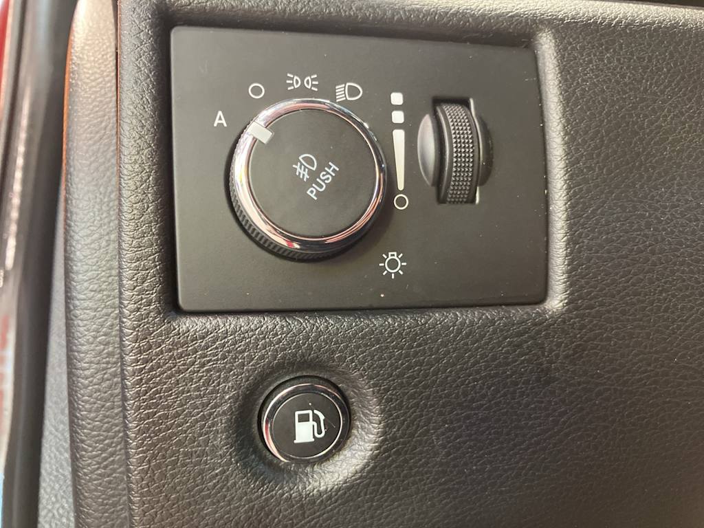 Thumbnail: 2020 Jeep Grand Cherokee - 23