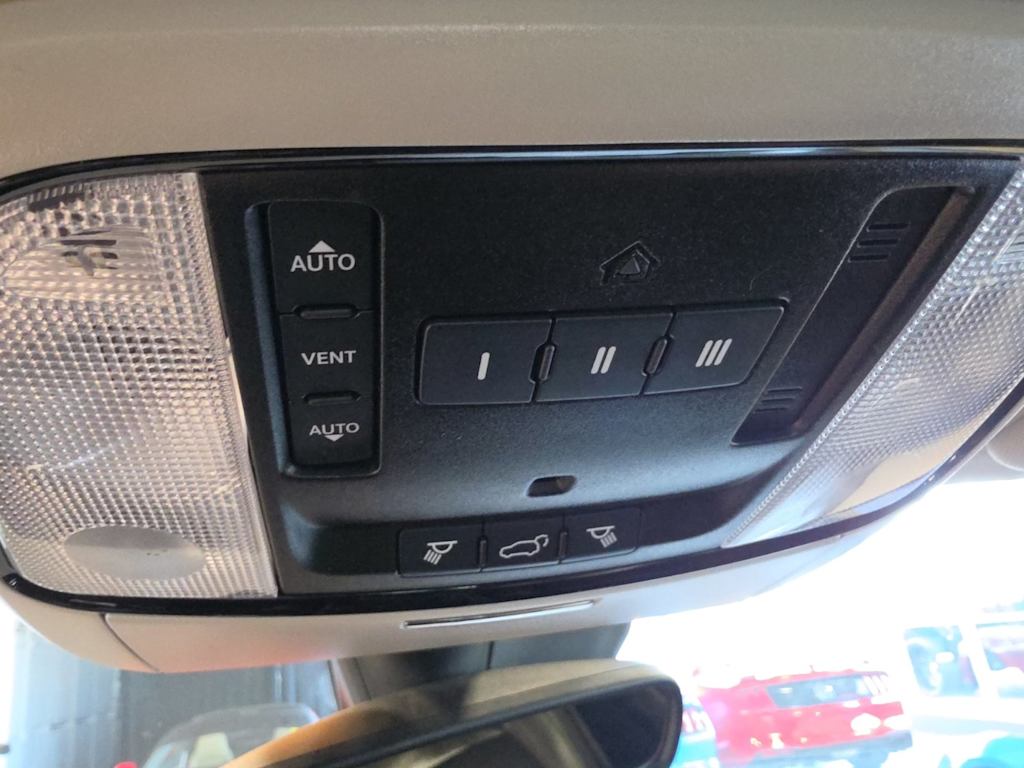 Thumbnail: 2021 Dodge Durango - 31