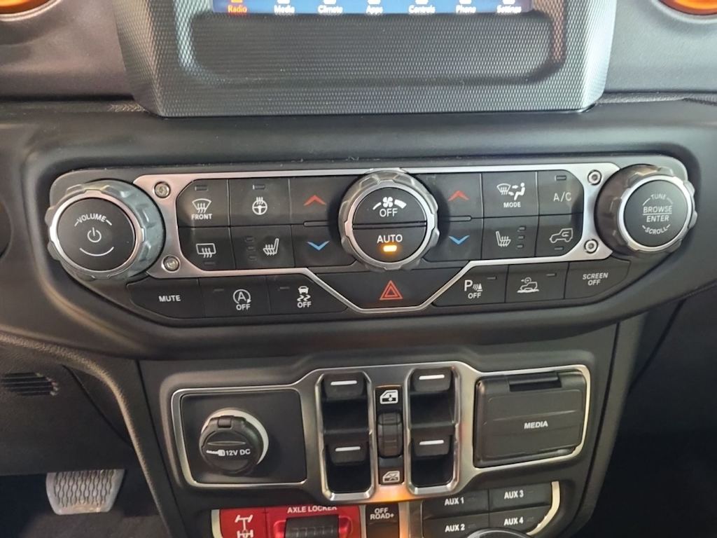 Thumbnail: 2021 Jeep Gladiator - 30