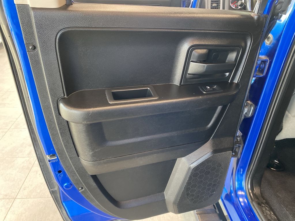 Thumbnail: 2019 RAM 1500 - 27