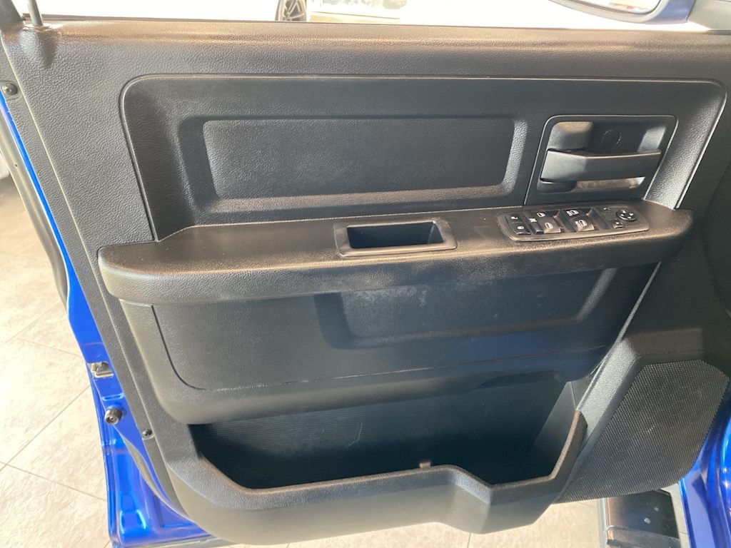 Thumbnail: 2019 RAM 1500 - 21