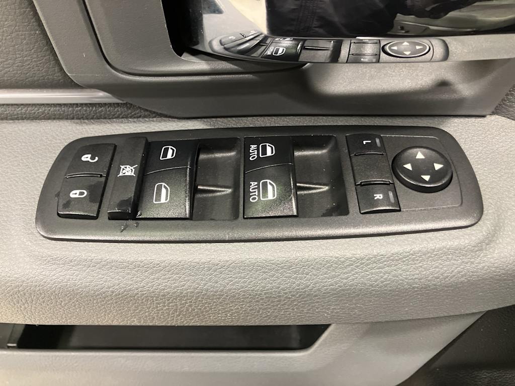 Thumbnail: 2017 RAM 1500 - 18