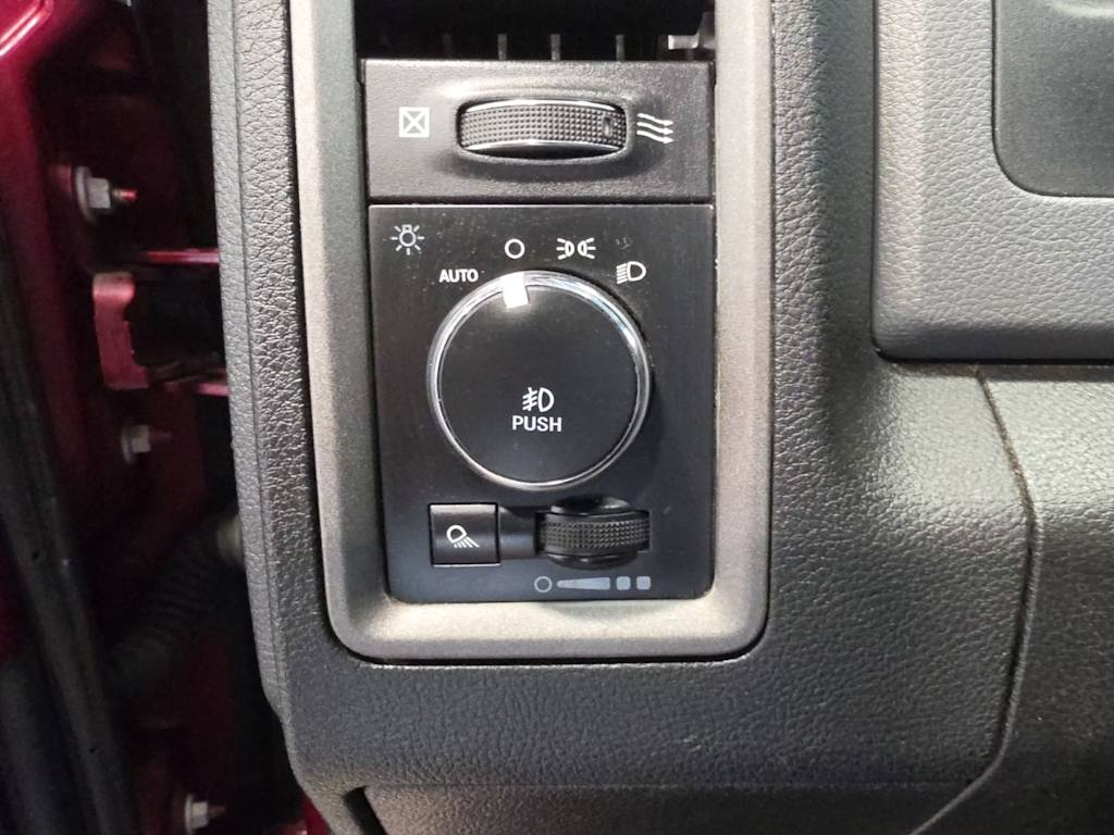 Thumbnail: 2019 RAM 1500 - 22