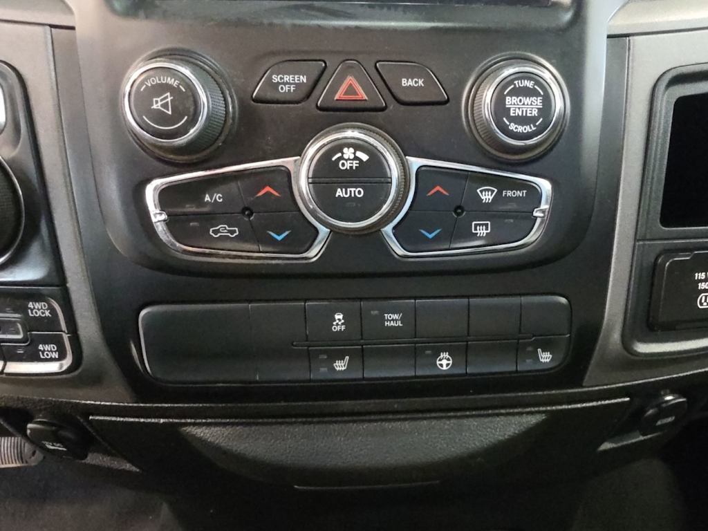 Thumbnail: 2019 RAM 1500 - 25