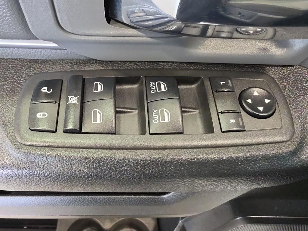 Thumbnail: 2022 RAM 1500 - 23