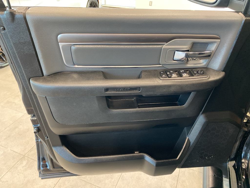 Thumbnail: 2022 RAM 1500 - 22