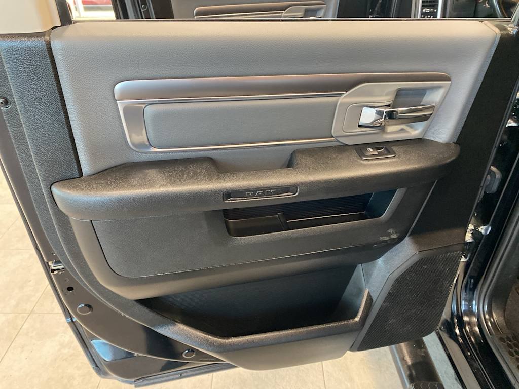 Thumbnail: 2022 RAM 1500 - 28