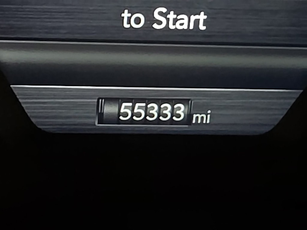 Thumbnail: 2025 RAM 1500 - 10