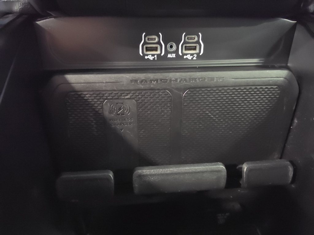 Thumbnail: 2025 RAM 1500 - 28