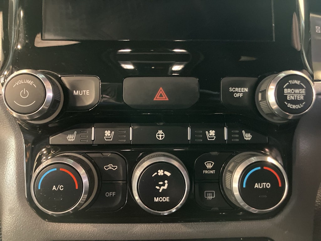 Thumbnail: 2022 RAM 1500 - 23