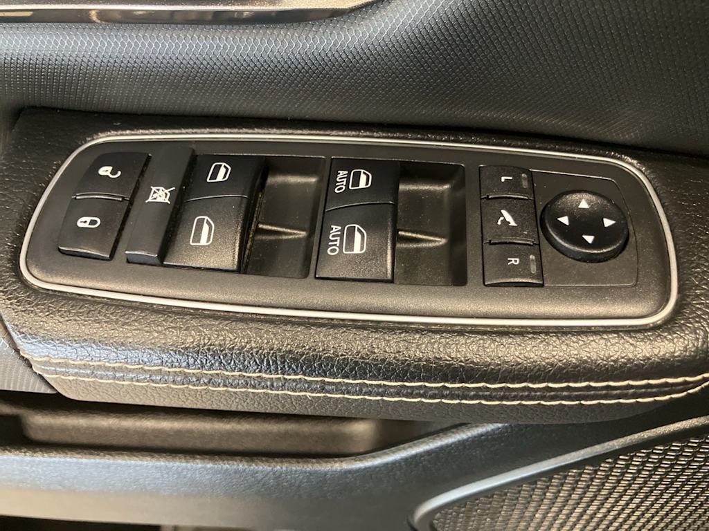 Thumbnail: 2019 RAM 1500 - 21