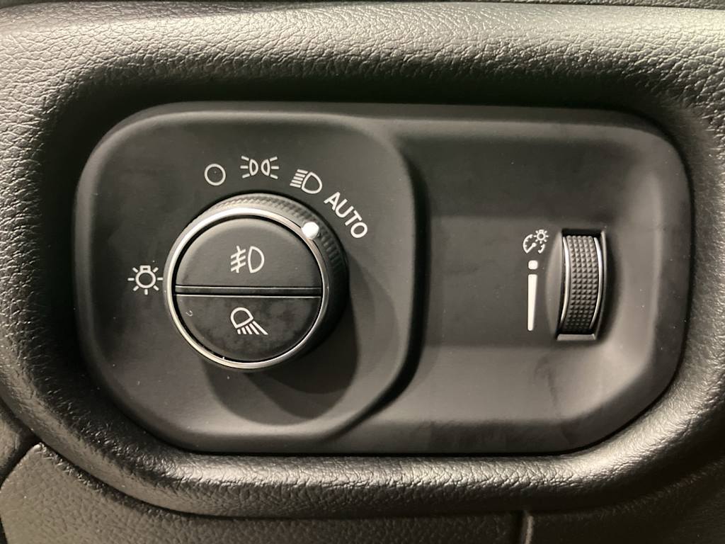 Thumbnail: 2022 RAM 1500 - 18