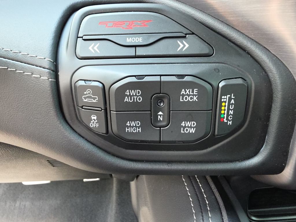 Thumbnail: 2024 RAM 1500 - 32