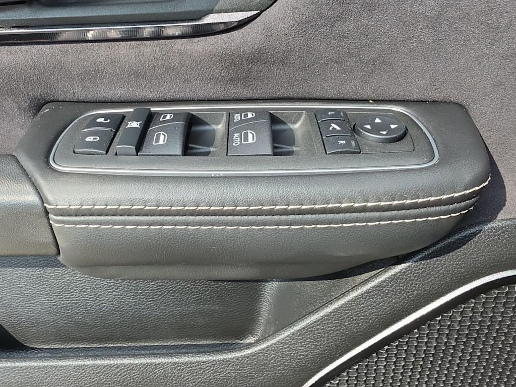 Thumbnail: 2022 RAM 1500 - 25