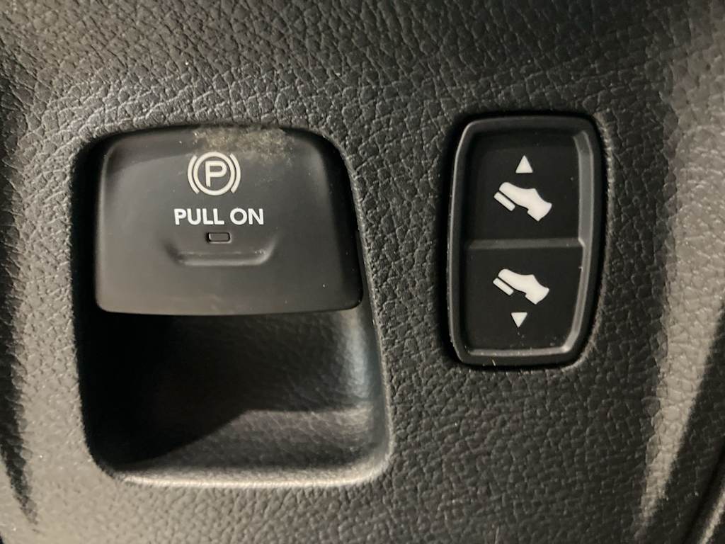 Thumbnail: 2022 RAM 1500 - 21