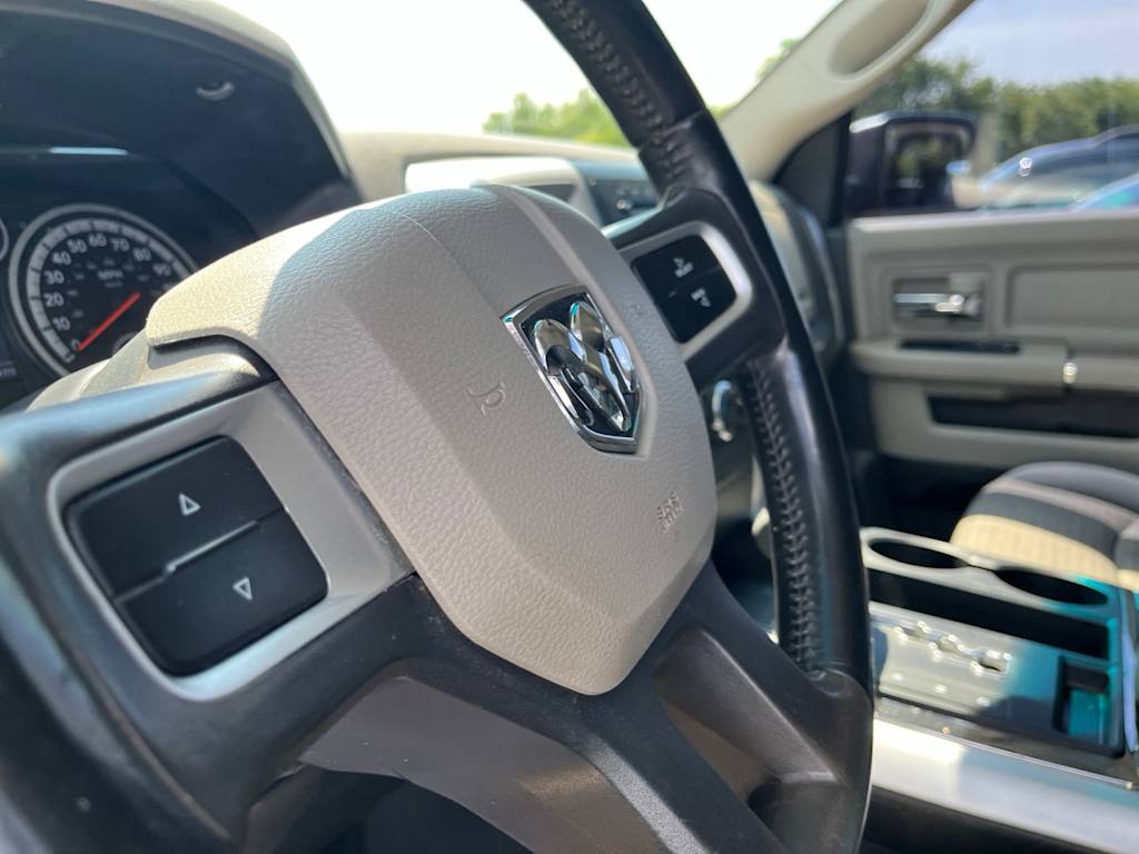 Thumbnail: 2011 RAM 1500 - 7