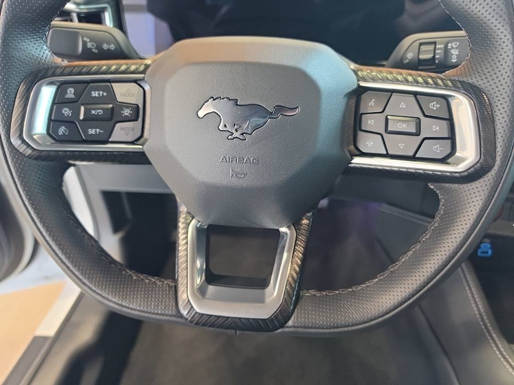 Thumbnail: 2025 Ford Mustang - 25