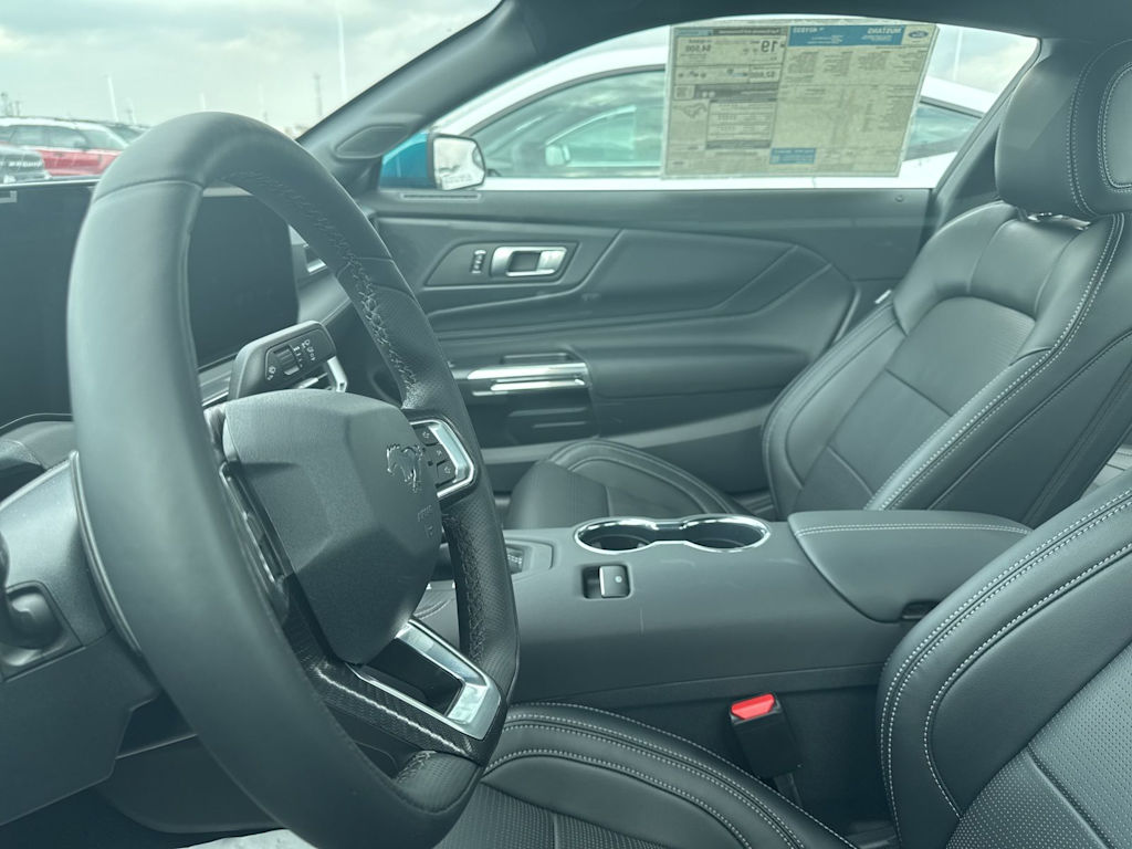 Thumbnail: 2026 Ford Mustang - 2