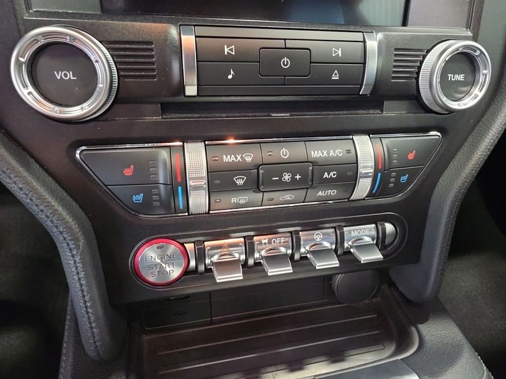Thumbnail: 2020 Ford Mustang - 32