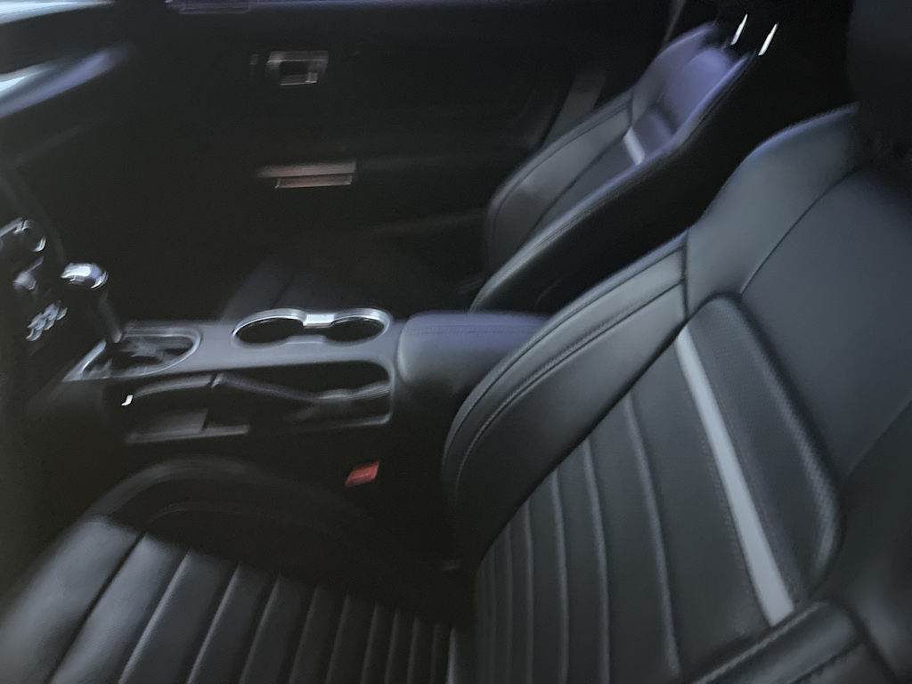 Thumbnail: 2022 Ford Mustang - 24