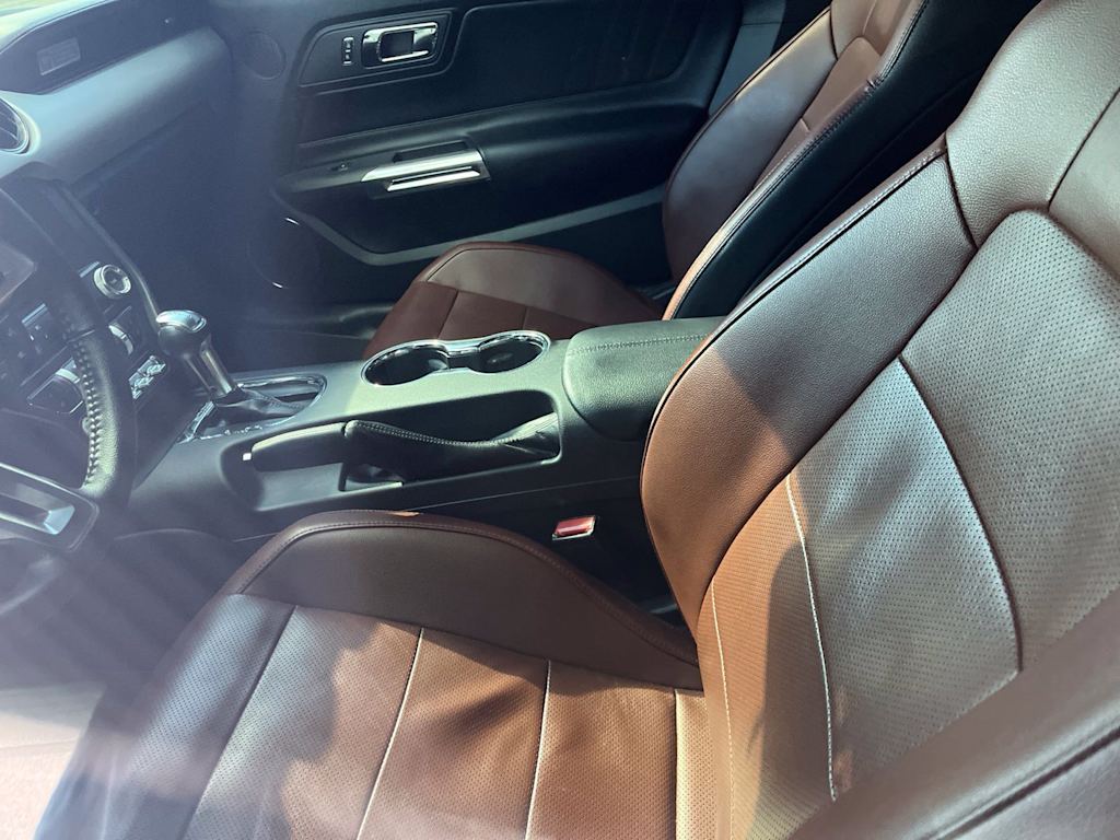 Thumbnail: 2015 Ford Mustang - 27