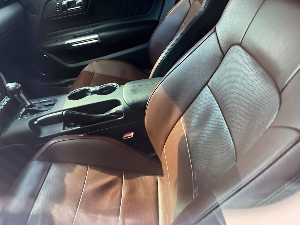 Thumbnail: 2015 Ford Mustang - 9