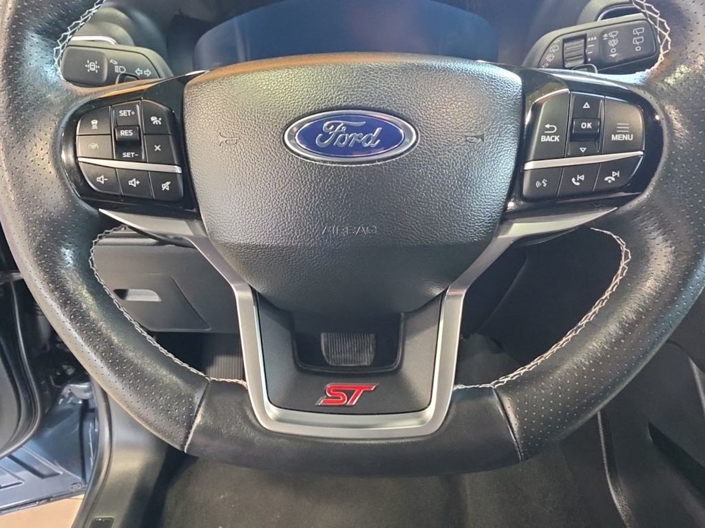 Thumbnail: 2023 Ford Explorer - 28