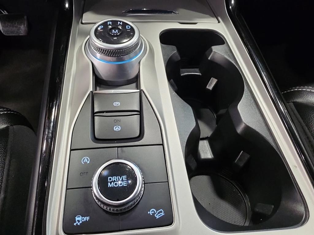Thumbnail: 2023 Ford Explorer - 12