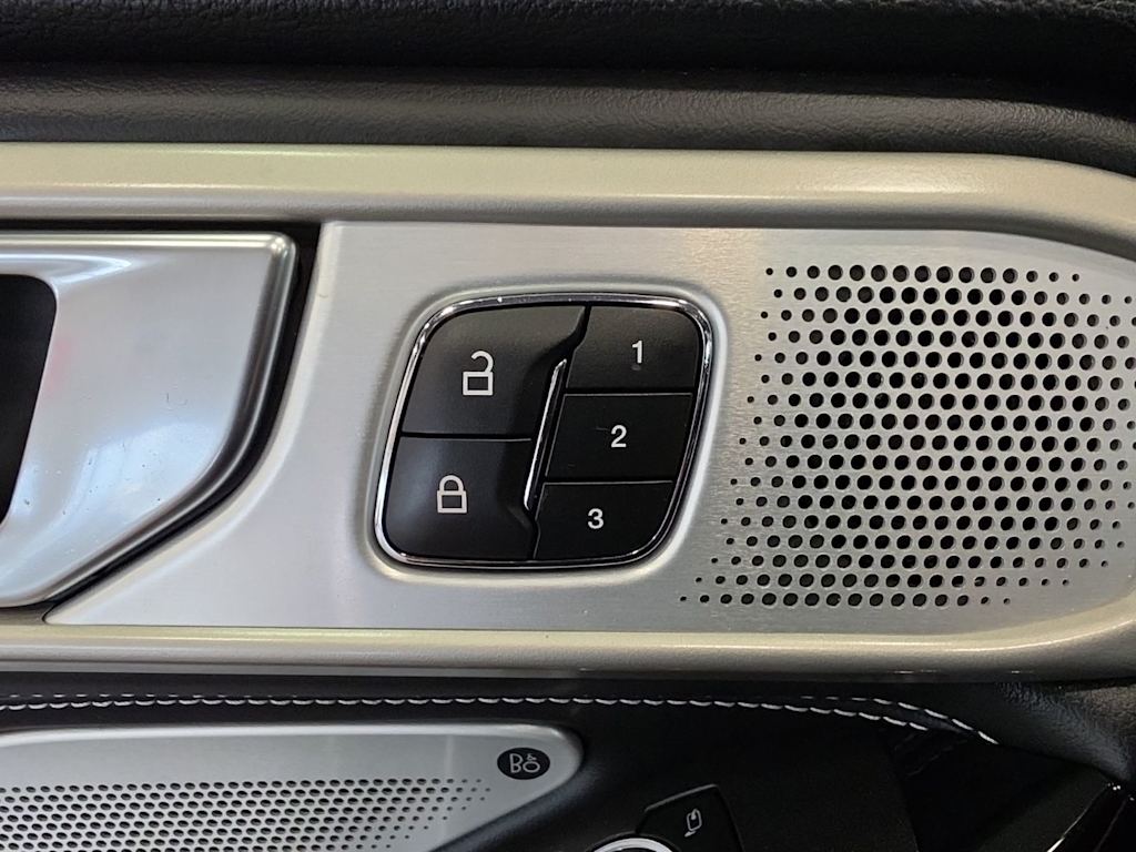 Thumbnail: 2023 Ford Explorer - 22