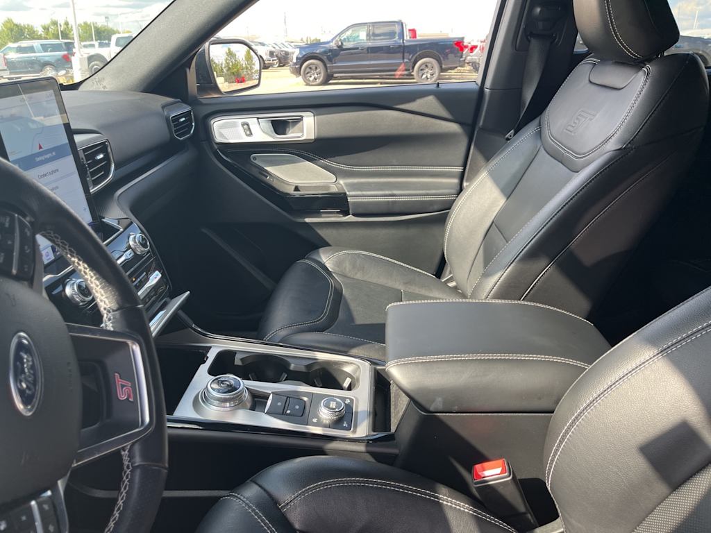 Thumbnail: 2022 Ford Explorer - 23