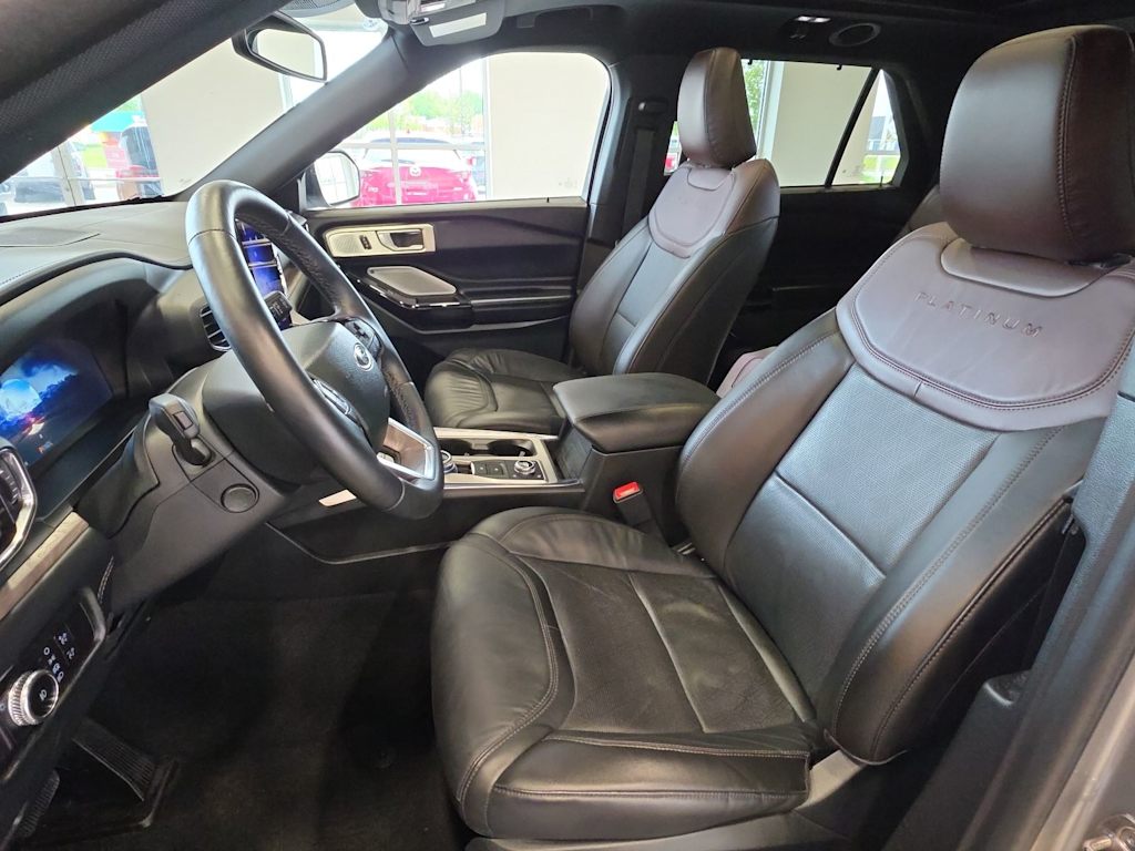Thumbnail: 2023 Ford Explorer - 8