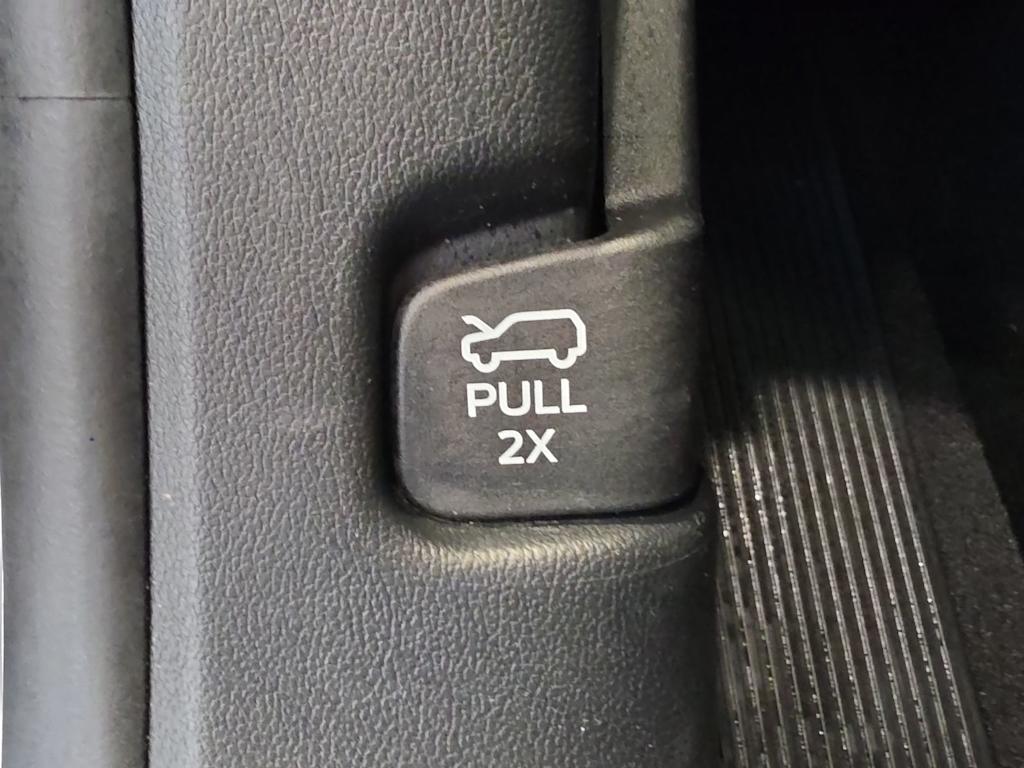 Thumbnail: 2023 Ford Explorer - 26