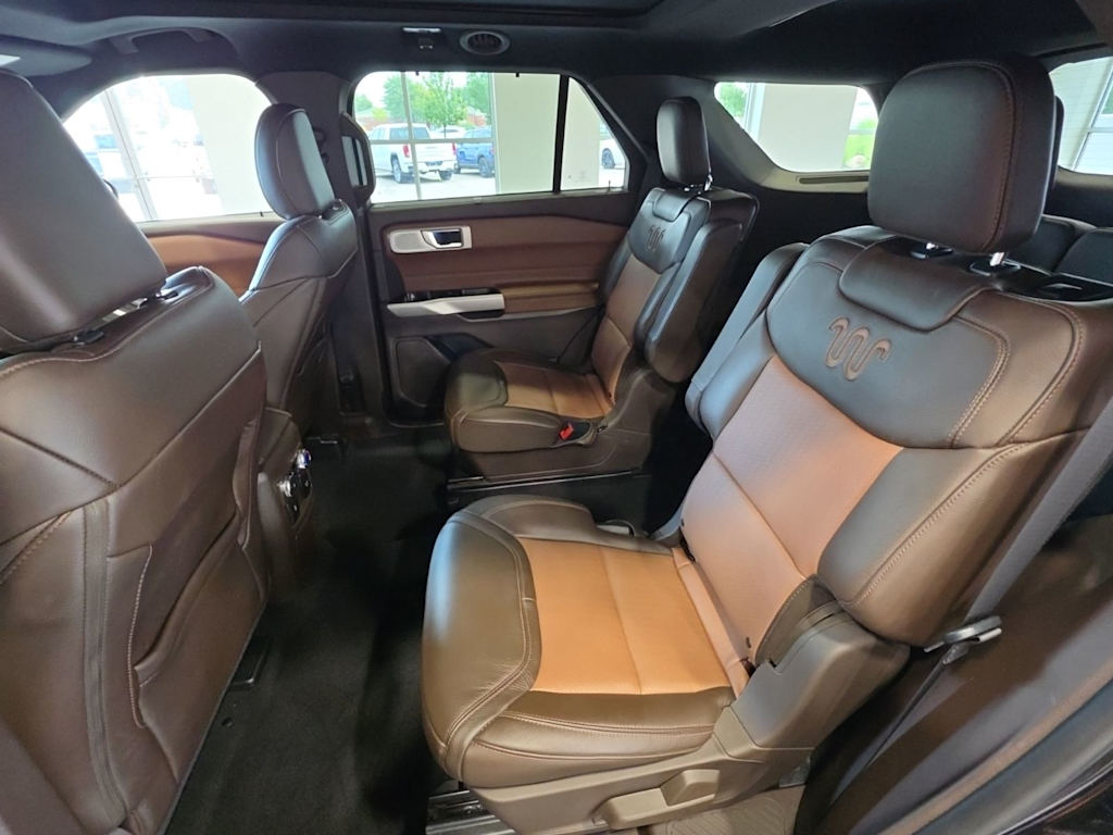 Thumbnail: 2022 Ford Explorer - 10