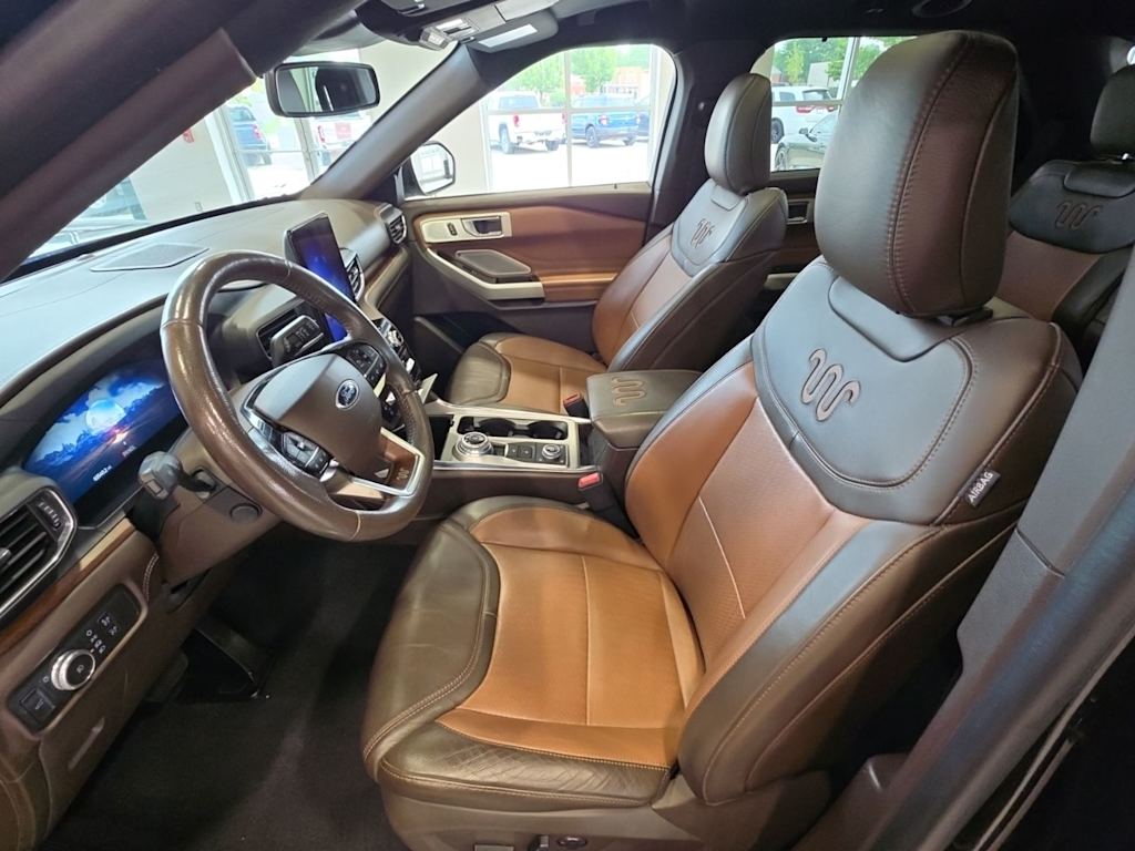 Thumbnail: 2022 Ford Explorer - 9