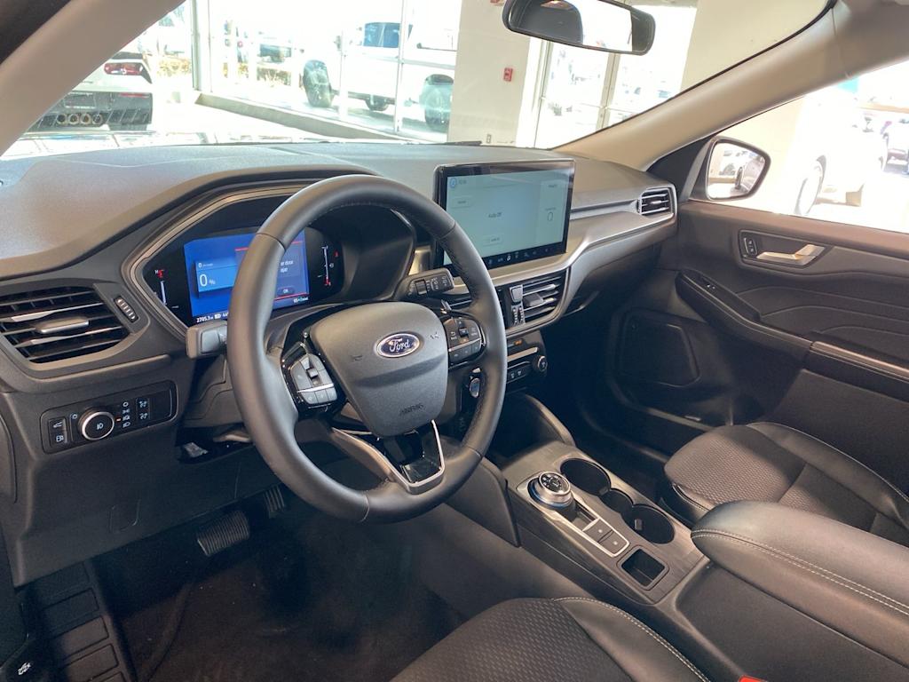 Thumbnail: 2025 Ford Escape - 2