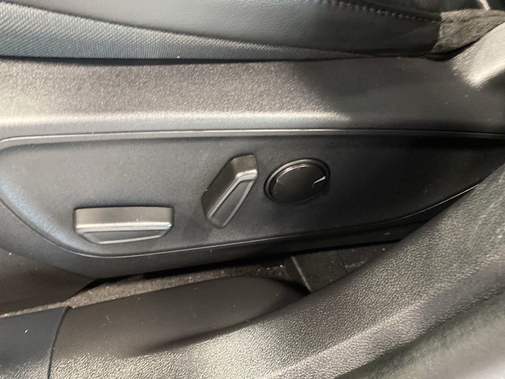 Thumbnail: 2025 Ford Escape - 21