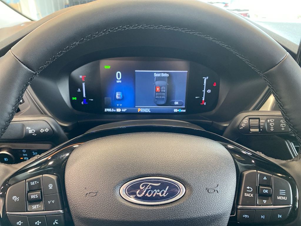 Thumbnail: 2025 Ford Escape - 15